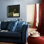 Ganda &