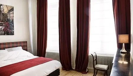 Ganda & Hotel Gent