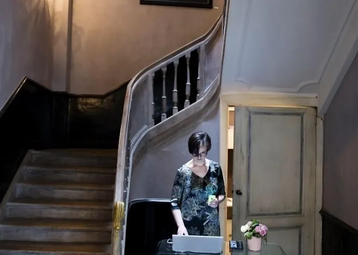 מלון Ganda & גנט